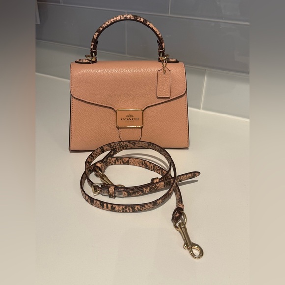 Coach Pepper Satchel • (Shell Pink) • (Handbag or Crossbody Bag) • (Like New) - Picture 2 of 11